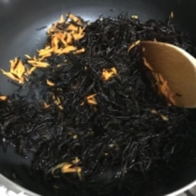 離乳食の取り分けにも ひじきの煮物 レシピ 作り方 By 実季 楽天レシピ 離乳食の取り分けにも ひじきの煮物 レシピ 作り方 By 実季 楽天レシピ
